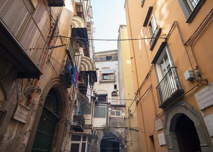 Stanzulell 나폴리