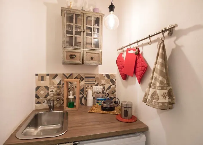 Stanzulell 아파트 *